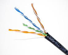 Cable LAN Ethernet de cobre Cat.5e UTP Cable de red para exteriores